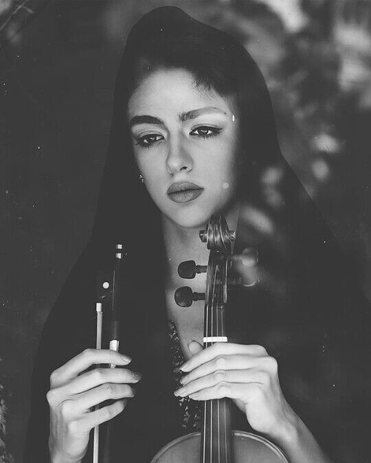 عشق  آدم های خوب و قوی و سرسخت